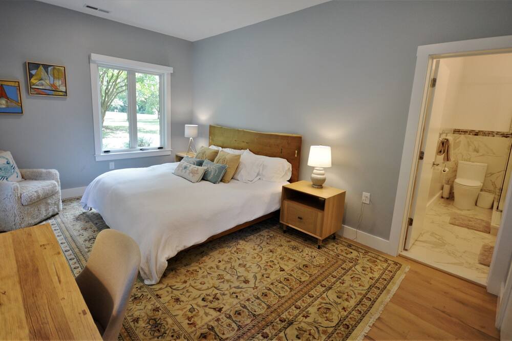 Photo of Bedroom in Oxford