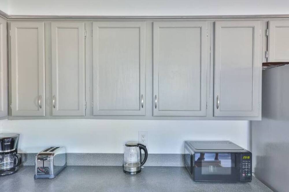 Photo of Kitchen in Royal Poinciana
