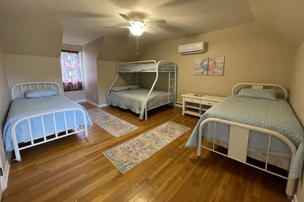 Photo of Bedroom in Drayden