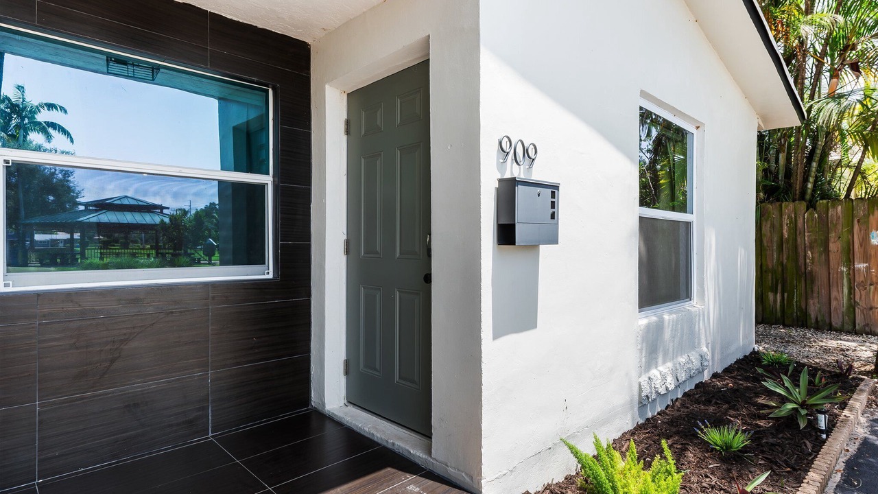 Photo of Outdoor in Citrus Isles