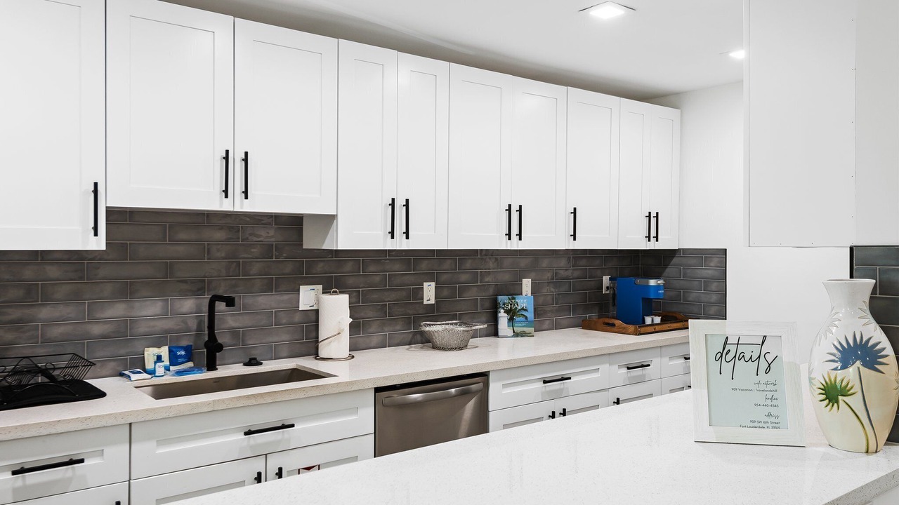 Photo of Kitchen in Citrus Isles