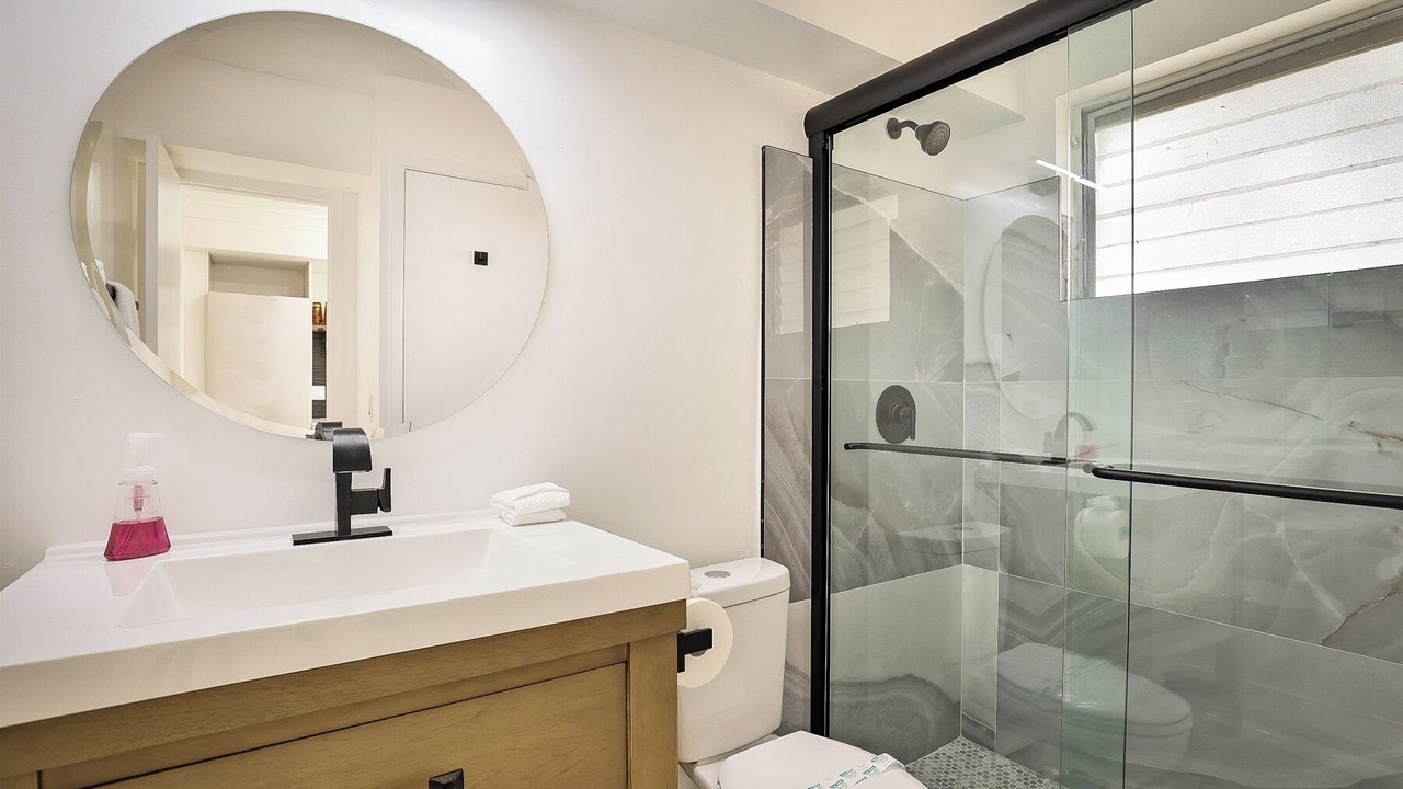 Photo of Bathroom in Lauderdale-by-the-Sea