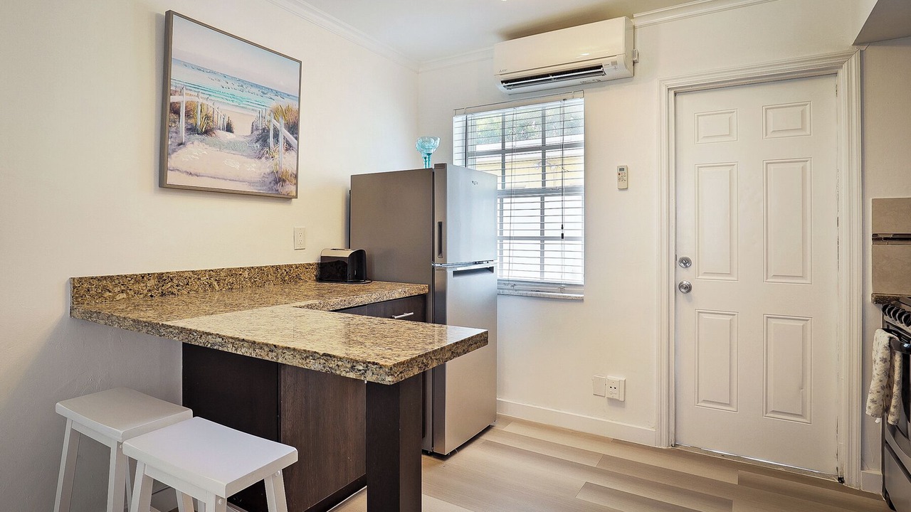 Photo of Kitchen in Lauderdale-by-the-Sea