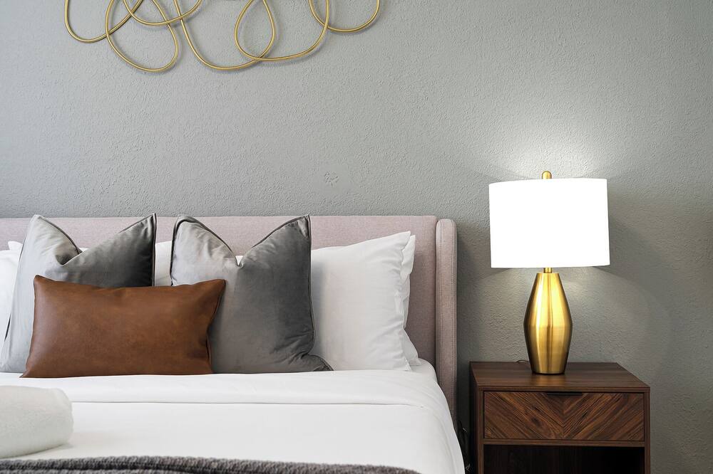 Photo of Bedroom in Hialeah