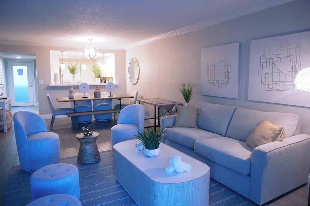 Photo of Livingroom in Boca Raton