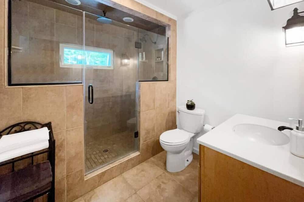 Photo of Bathroom in Kerhonkson