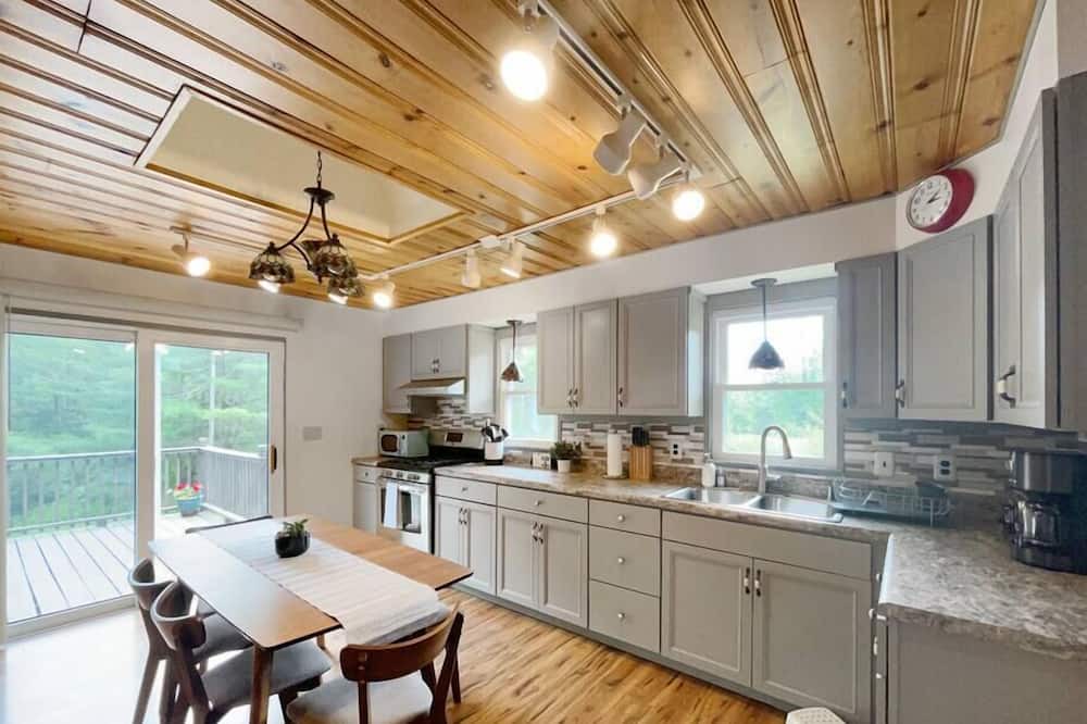 Photo of Kitchen in Kerhonkson