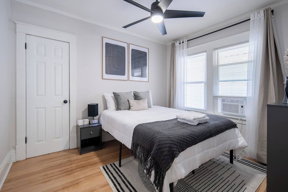 Photo of Bedroom in Albany