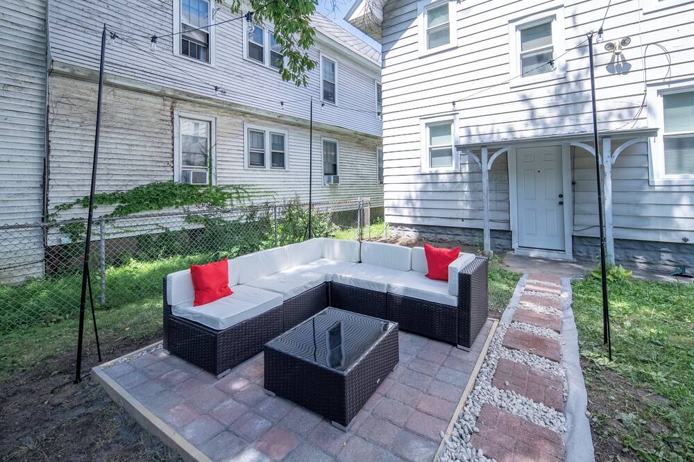 Photo of Patio Balcony in Albany