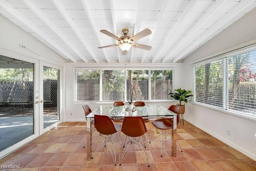 Photo of Others in Poinsettia Heights