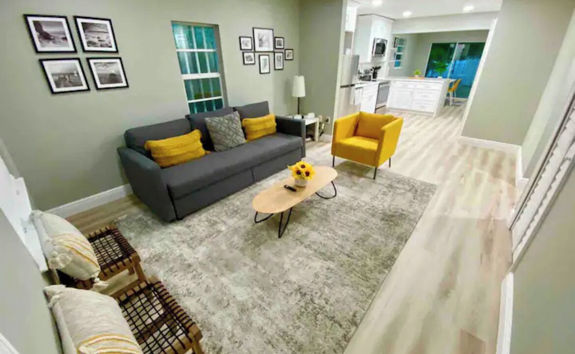 Photo of Livingroom in Little Ranches