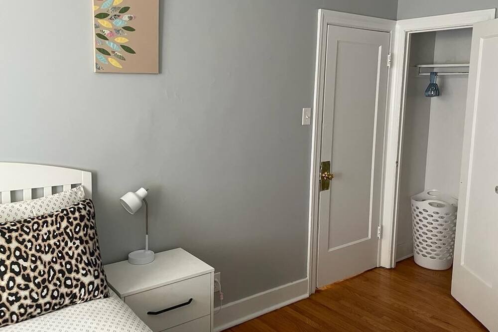 Photo of Bedroom in Albany