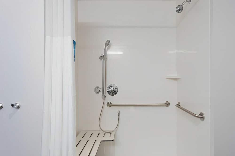 Photo of Bathroom in Pompano Isles