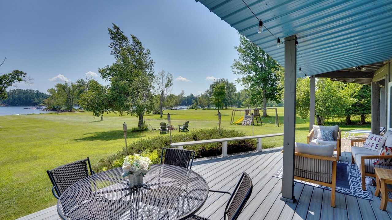 Photo of Outdoor in Cranesville
