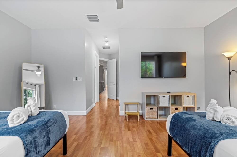 Photo of Bedroom in Tarpon River