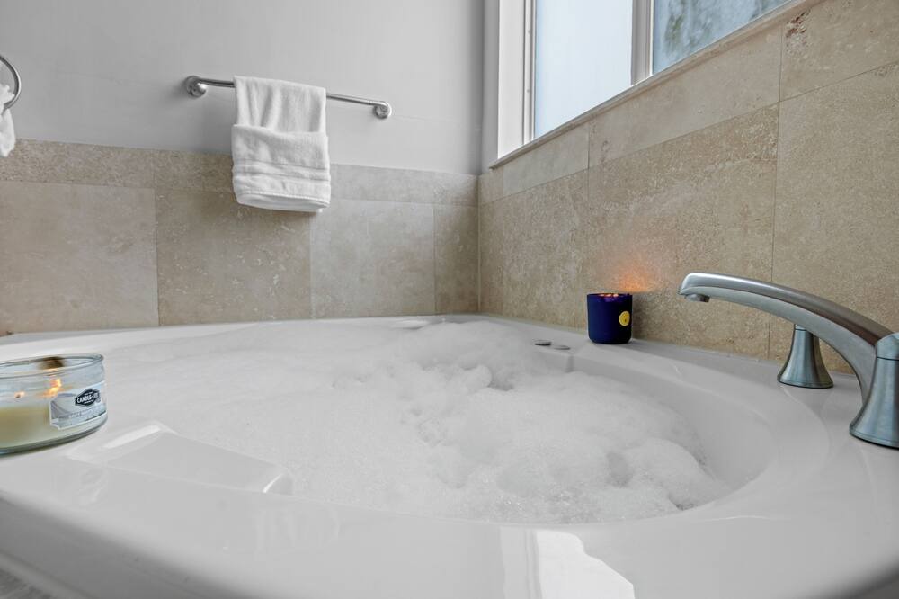 Photo of Bathroom in Tarpon River