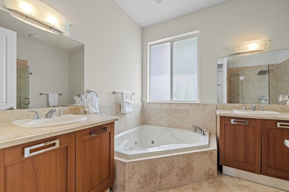 Photo of Bathroom in Tarpon River