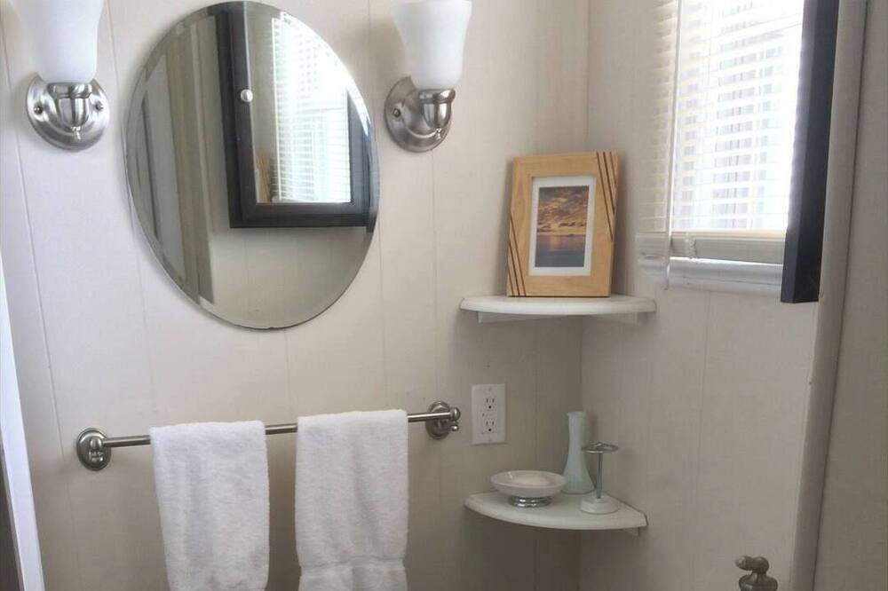 Photo of Bathroom in West Cape May
