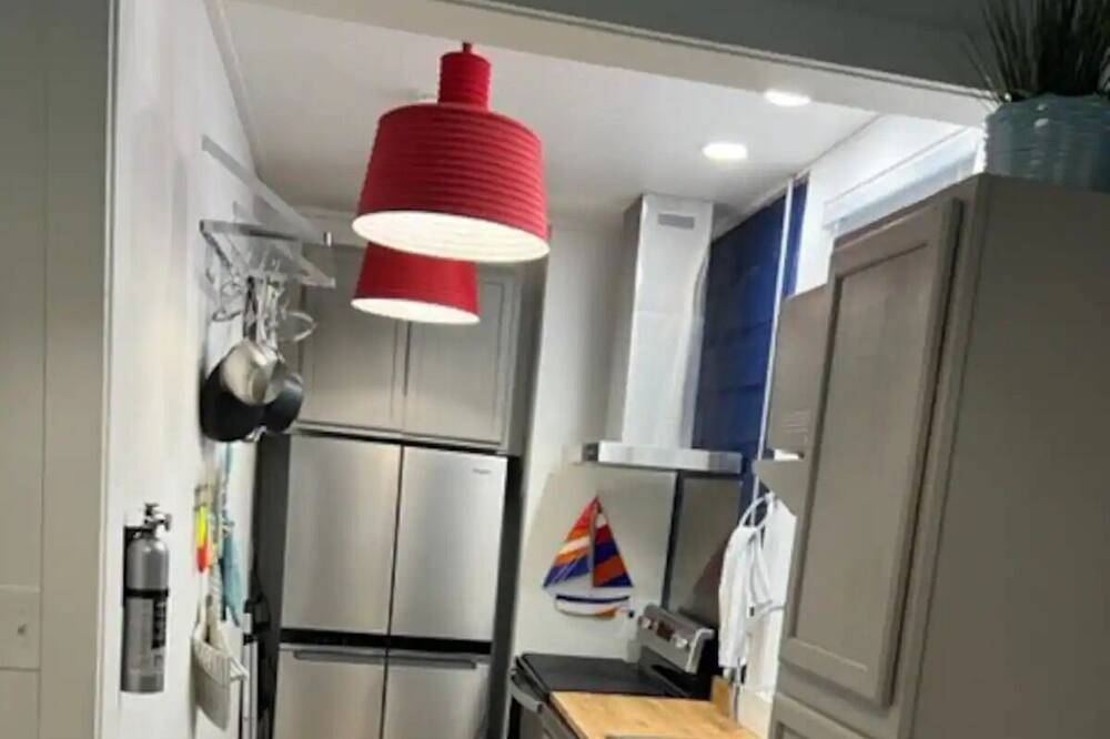 Photo of Kitchen in Saluda