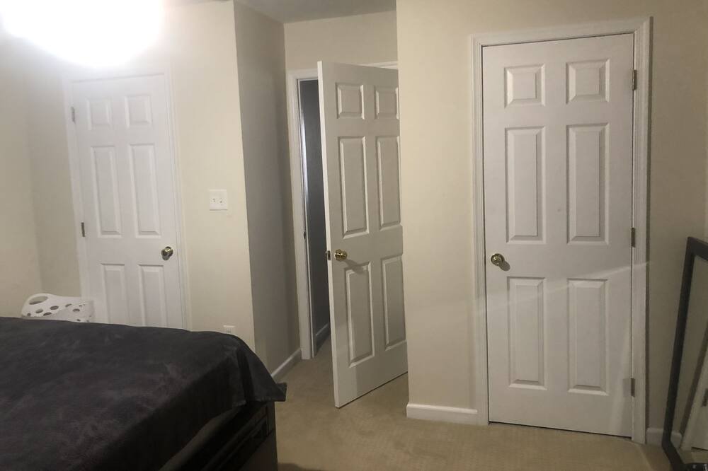 Photo of Bedroom in Long Neck