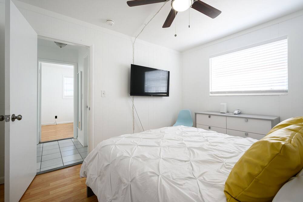 Photo of Bedroom in Driftwood