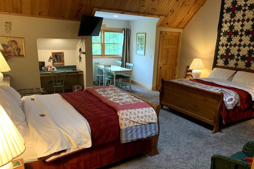 Photo of Bedroom in Edray