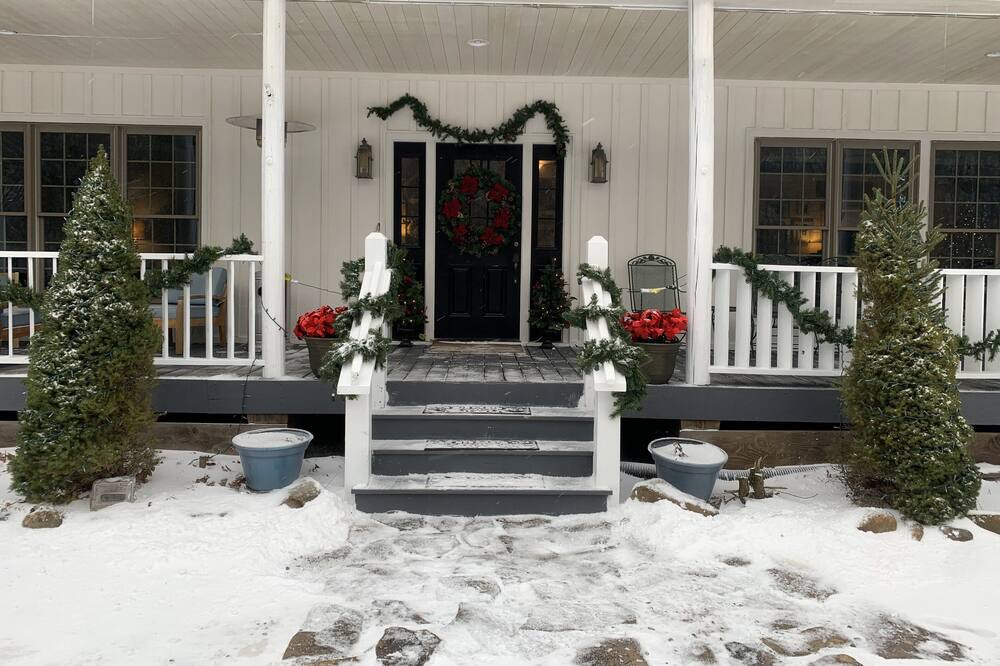 Photo of Outdoor in Edray