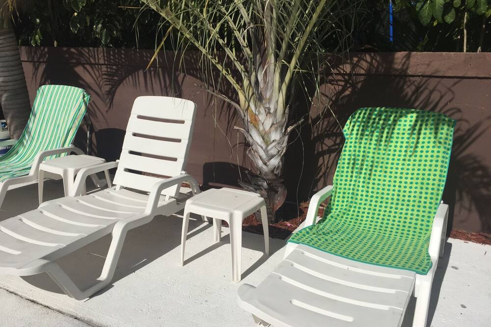 Photo of Patio Balcony in Highland Garden