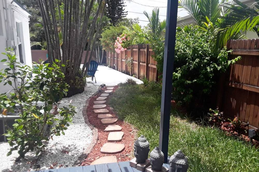 Photo of Outdoor in Highland Garden