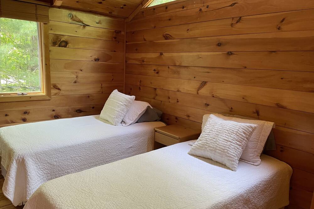 Photo of Bedroom in Jewett