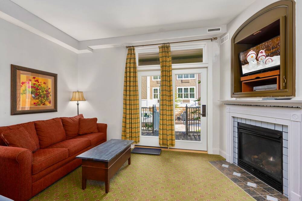 Photo of Livingroom in Edray