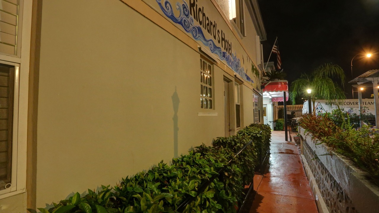 Photo of Outdoor in Hollywood Lakes