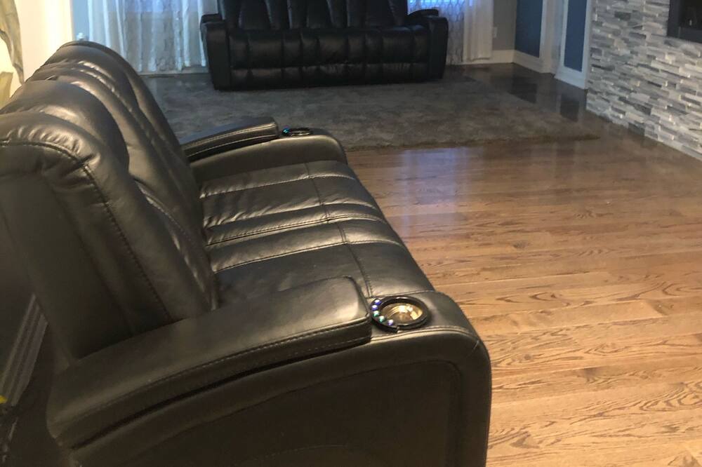Photo of Livingroom in Fredericksburg