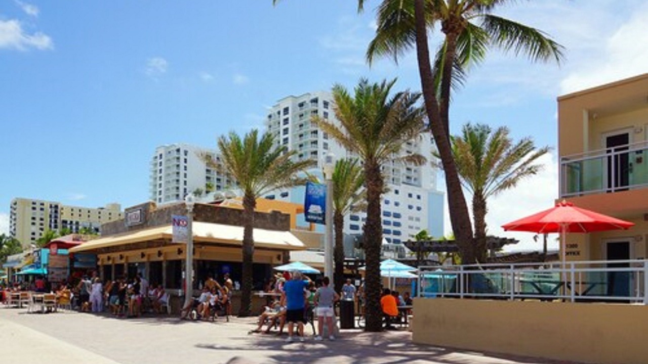 Photo of Outdoor in Hollywood