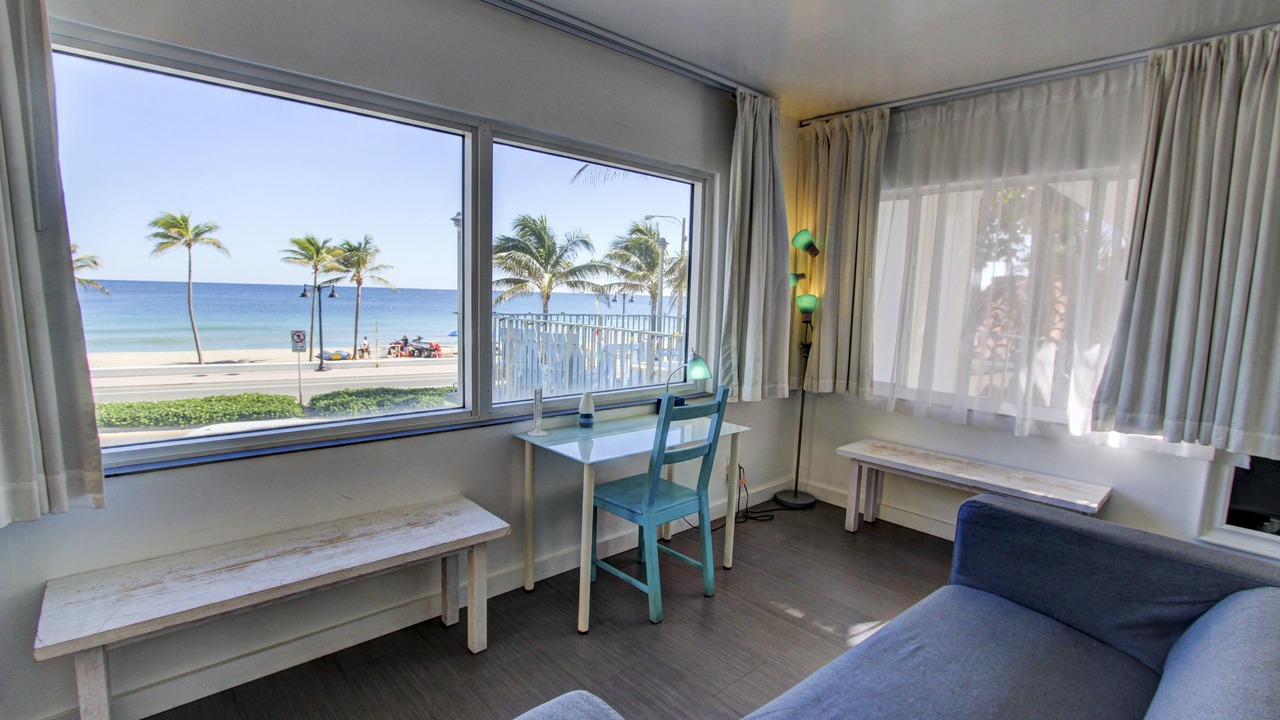 Photo of Bedroom in Central Beach