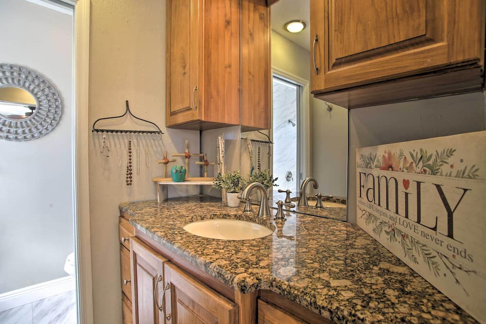 Photo of Bathroom in Margate