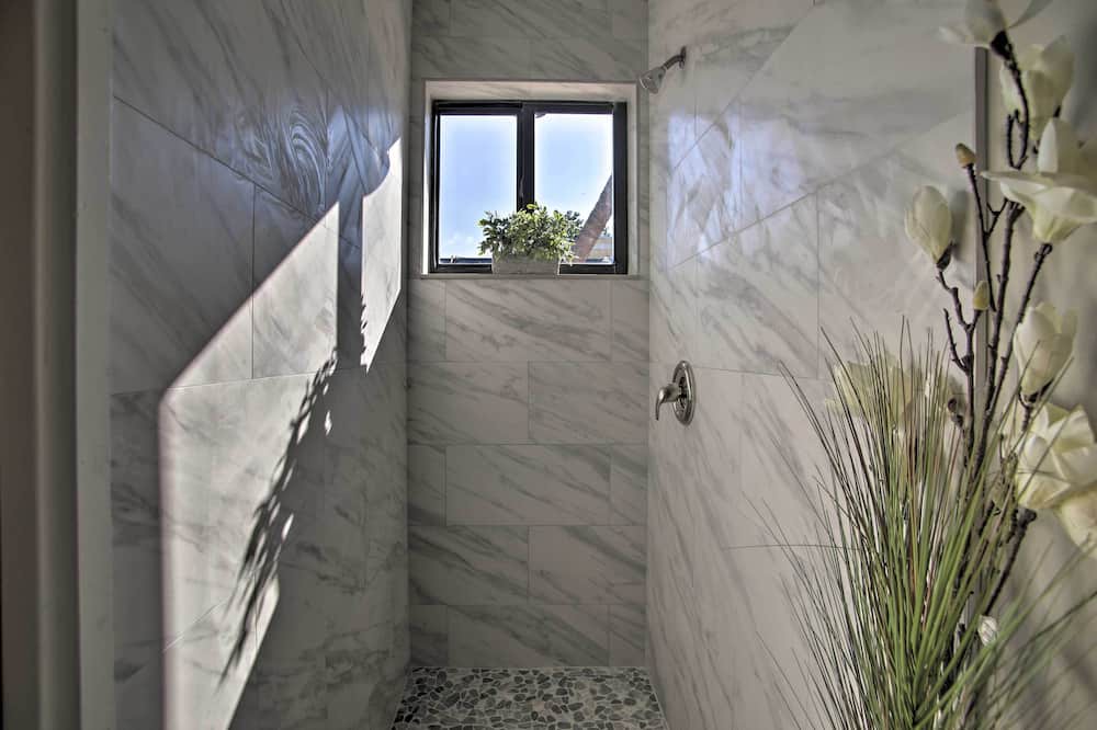 Photo of Bathroom in Margate