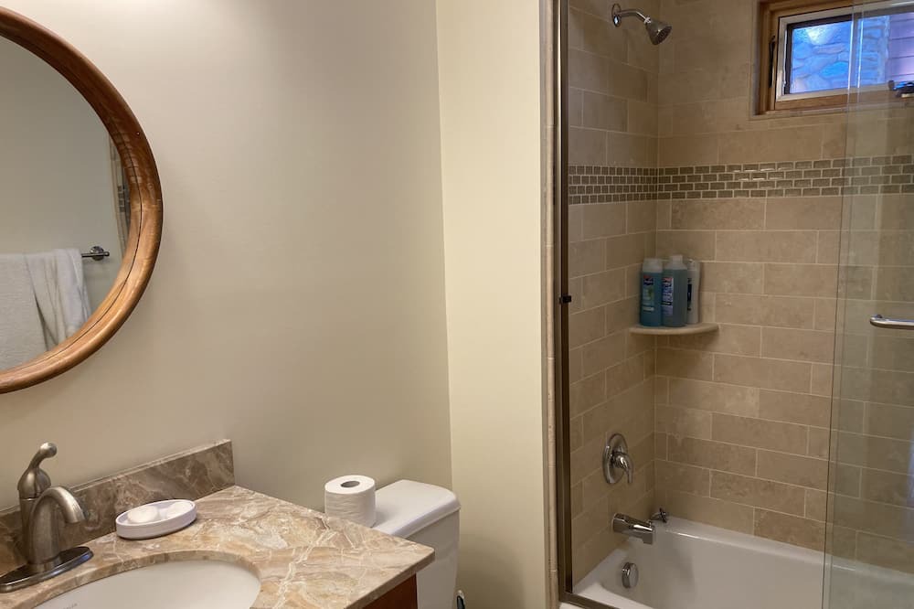 Photo of Bathroom in Earlville