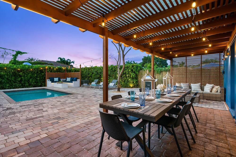 Photo of Outdoor in Coral Heights