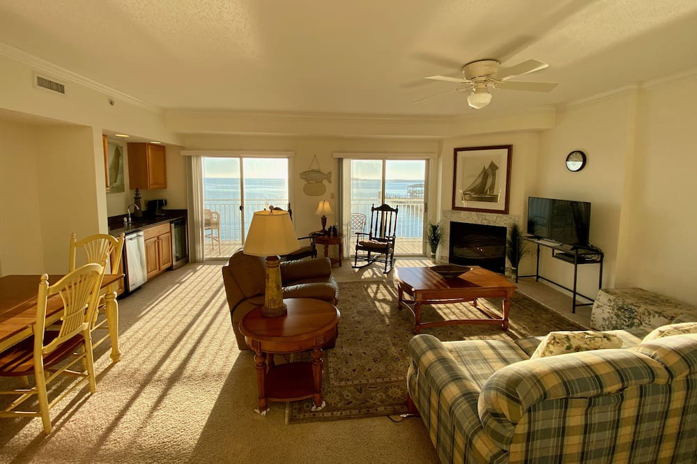 Photo of Livingroom in Crisfield