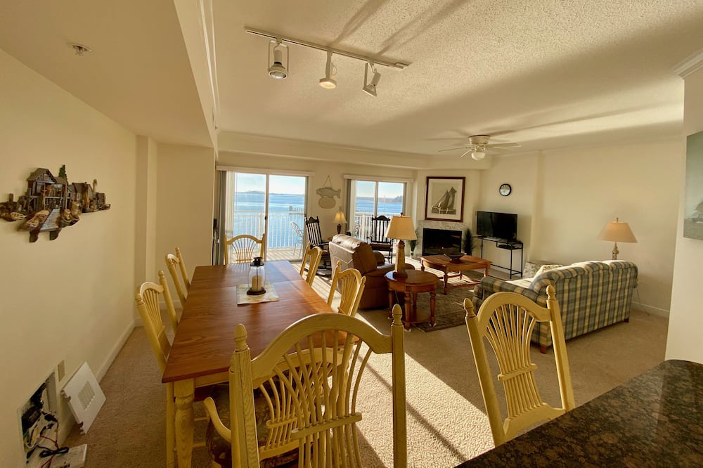 Photo of Livingroom in Crisfield
