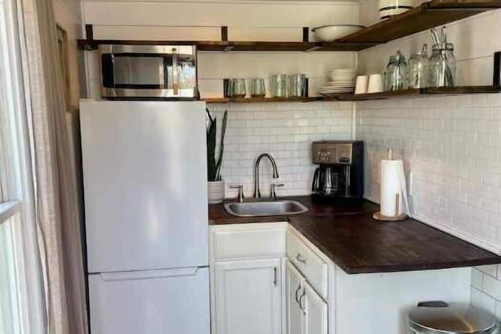 Photo of Kitchen in Green Creek