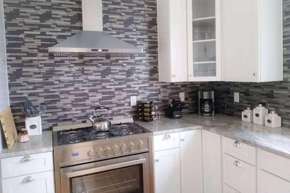 Photo of Kitchen in Schodack Landing