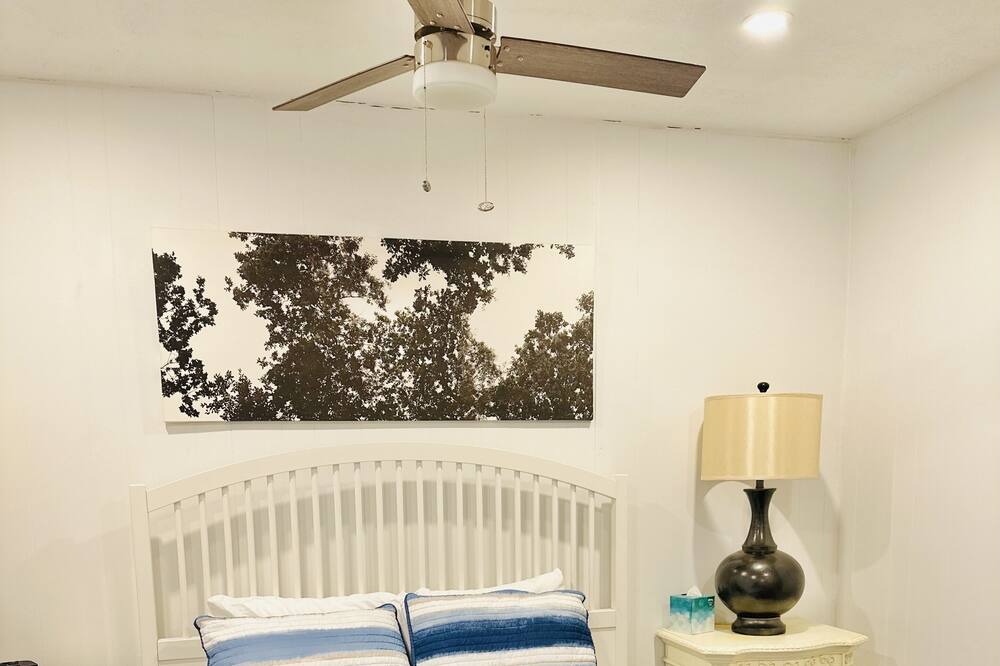 Photo of Bedroom in Crocheron
