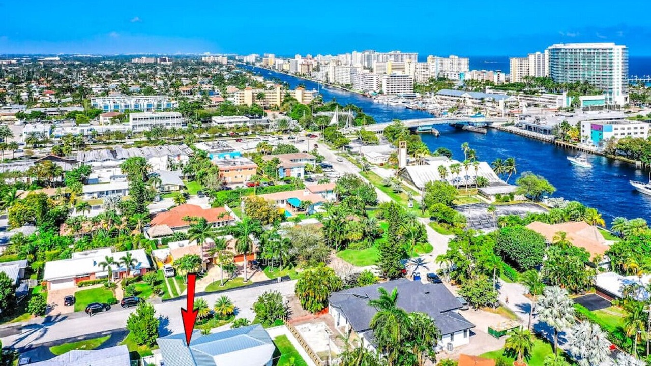 Photo of Outdoor in Santa Barbara Estates