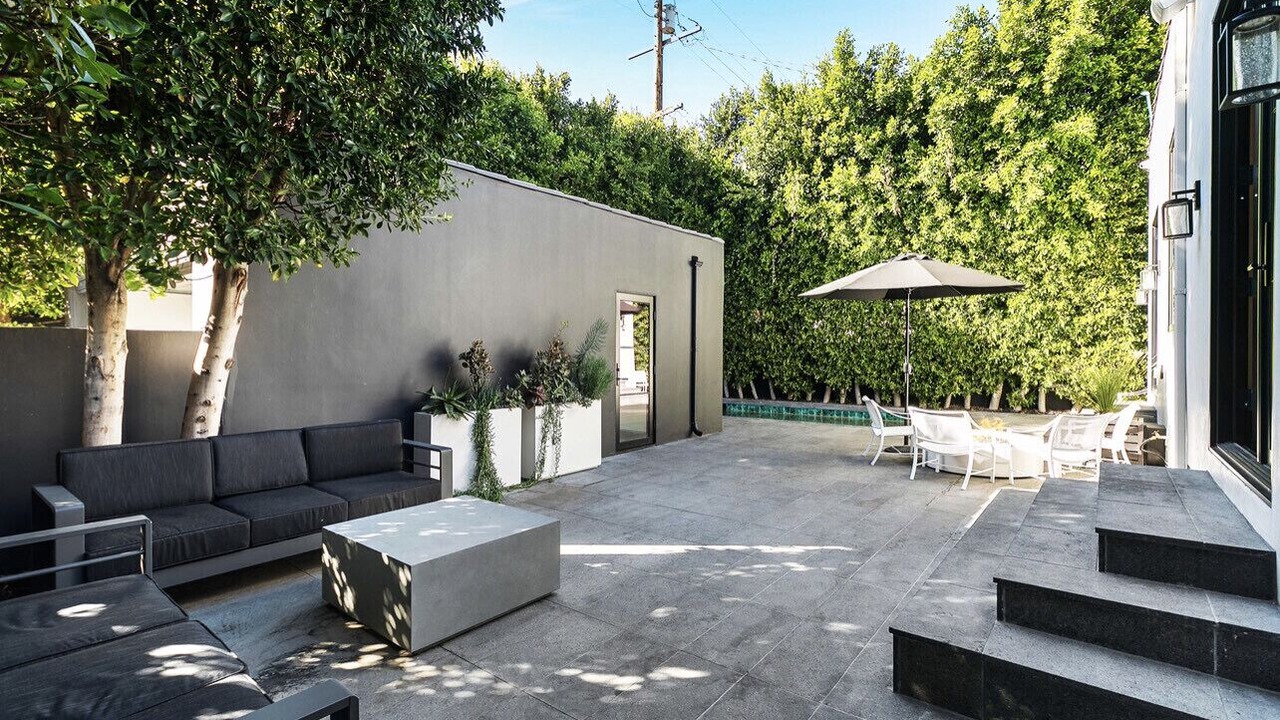 Photo of Outdoor in Melrose
