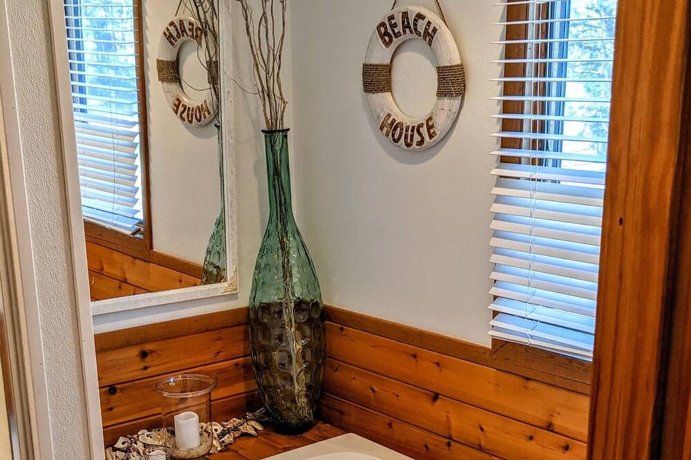 Photo of Bathroom in St. Martin