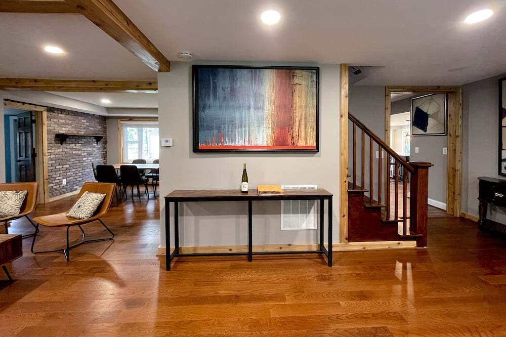 Photo of Livingroom in Piney Point