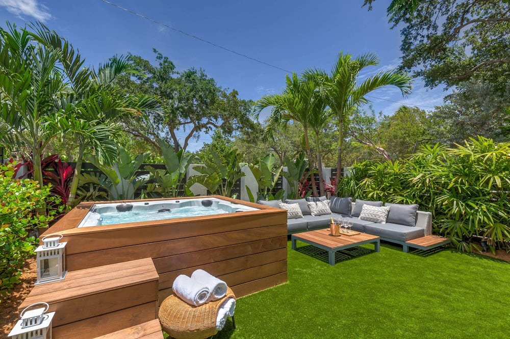 Photo of Outdoor in Colee Hammock