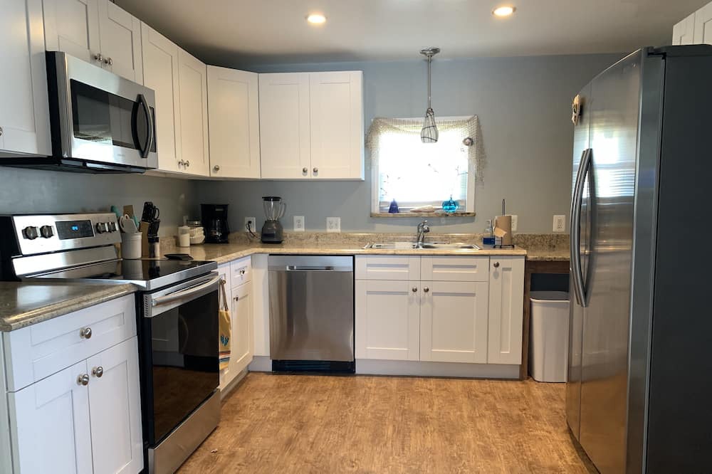 Photo of Kitchen in Cobb Island